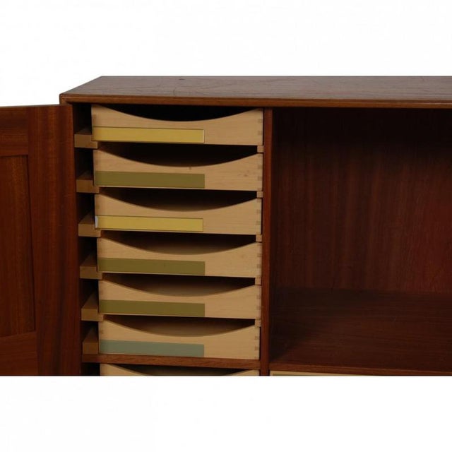 Cabinet in Mahogany from Mogens Koch, 1980s For Sale - Image 4 of 18