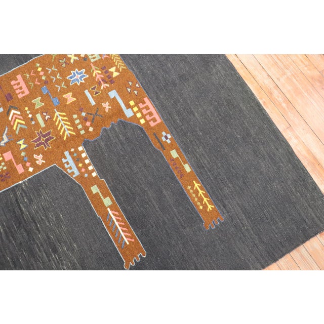 Abstract Late 20th Century Persian Lion Kilim - 5'1" x 6'5" For Sale - Image 3 of 18