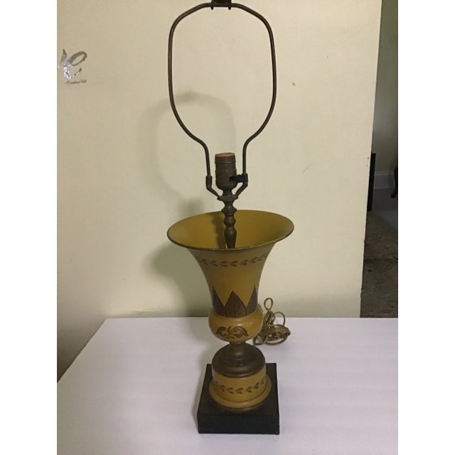 Vintage Traditional Toleware Table Lamp For Sale In Cleveland - Image 6 of 8