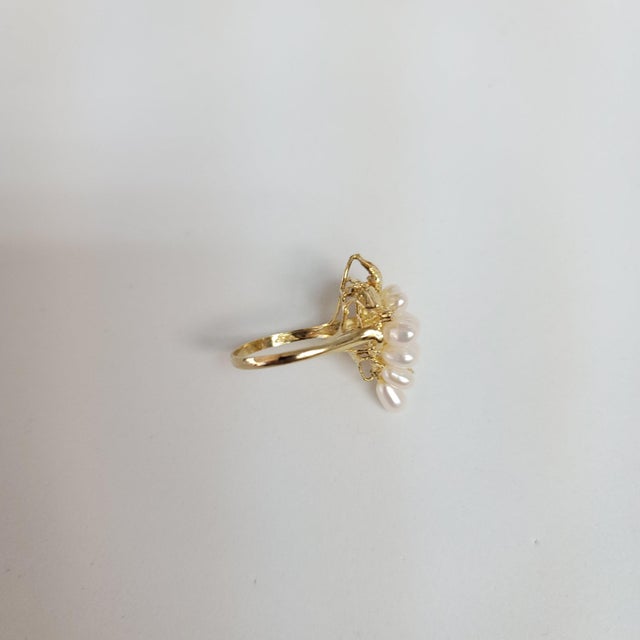 Freshwater Pearl Grape Cluster Cocktail Ring with Small Diamonds 14k Yellow Gold, Size 9 For Sale - Image 4 of 4