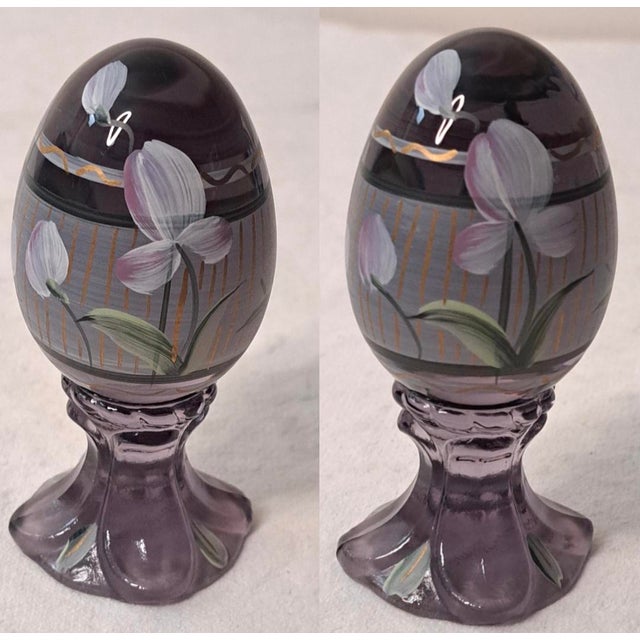 Pair of Vintage Fenton Hand‑Painted Pedestal Eggs – Signed & Numbered Limited Editions For Sale - Image 10 of 12