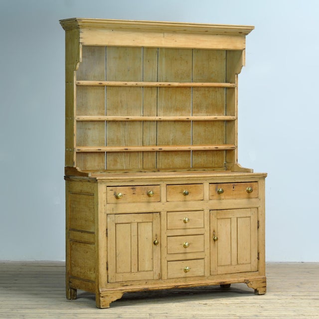Mid 19th Century Antique Cabinet in Pine, 1850 For Sale - Image 5 of 15