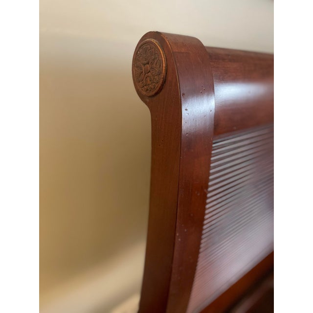 Late 20th Century British Classics Sleigh Bed (Queen) by Ethan Allen For Sale In New York - Image 6 of 8