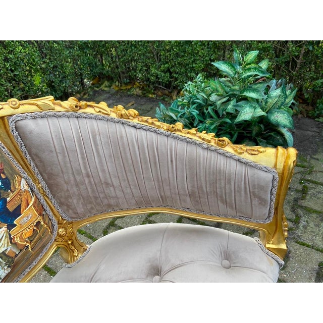 1975 French Louis XVI Gilded Beech Velvet & Silk Artwork Settee For Sale - Image 11 of 12