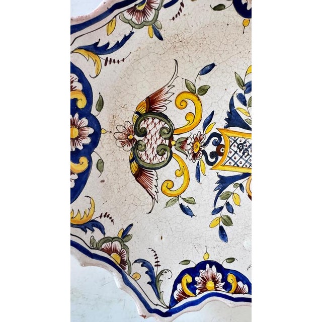 Blue 19th-Century French Hand-Painted Faience Plates in the style of Rouen, Set of 2 For Sale - Image 8 of 14