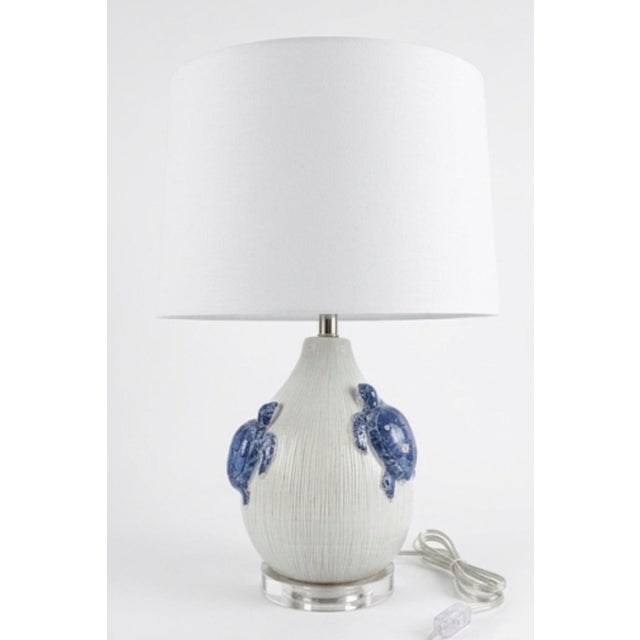 Italian Vintage Italian Ceramic Sea Turtle Table Lamp in Blue & White For Sale - Image 3 of 9