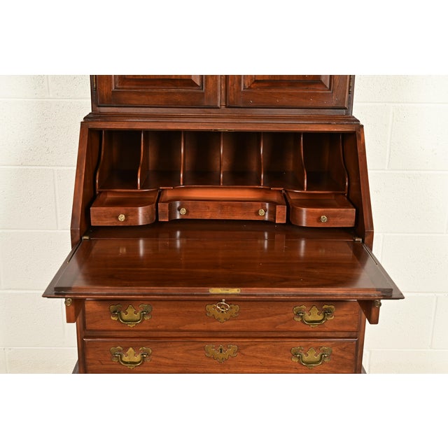 Ethan Allen Georgian Cherry Wood Bureau With Drop Front Secretary Desk and Bookcase Hutch, Circa 1970s For Sale In South Bend - Image 6 of 14