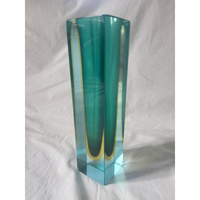 Mid-Century Modern Mid-Century Modern Sommerso Murano Glass Vase attributed to Alessandro Mandruzzato, 1970s For Sale - Image 3 of 5