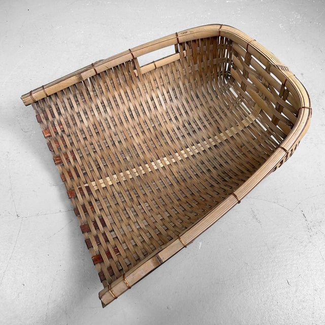 Wood Shōwa Japanese Furuimi Woven Harvest Basket, 1980s For Sale - Image 7 of 12