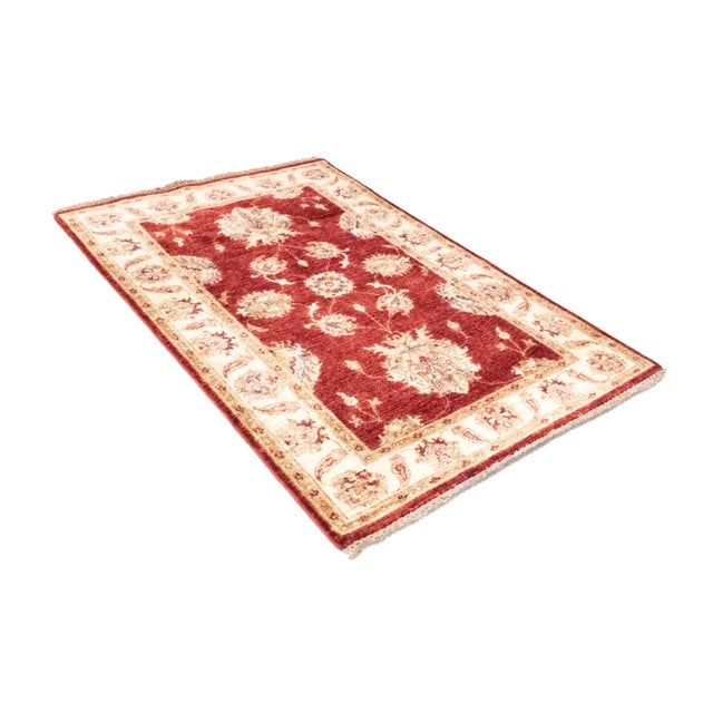 Middle Eastern Rug in Wool For Sale - Image 3 of 11