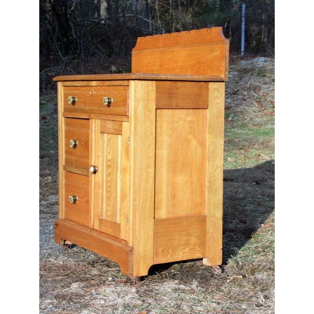 Antique Victorian Eastlake Oak Small Chest Commode Nightstand Washstand