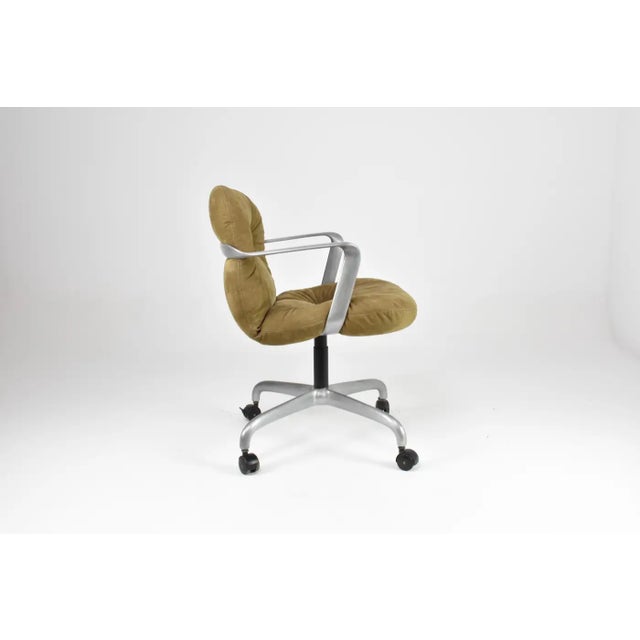 Mid-Century Modern Mid-Century Hannah Morrison for Knoll Suede Office Chair, 1950s For Sale - Image 3 of 10