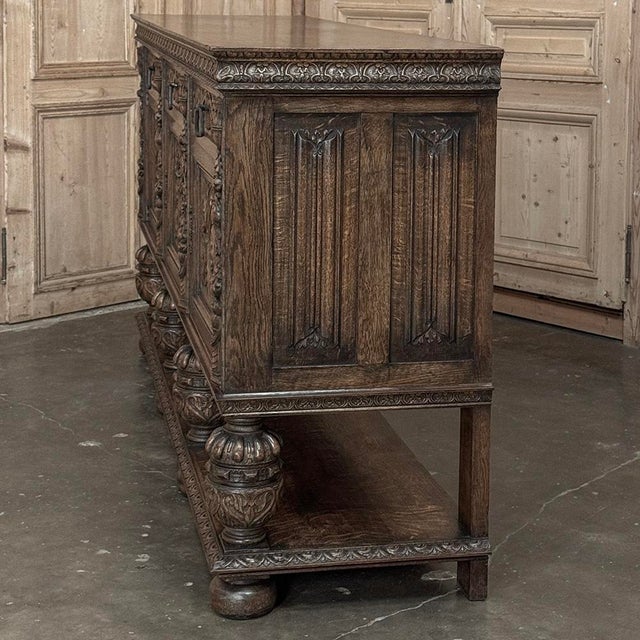 Antique French Renaissance Raised Buffet in Carved Oak For Sale - Image 13 of 18