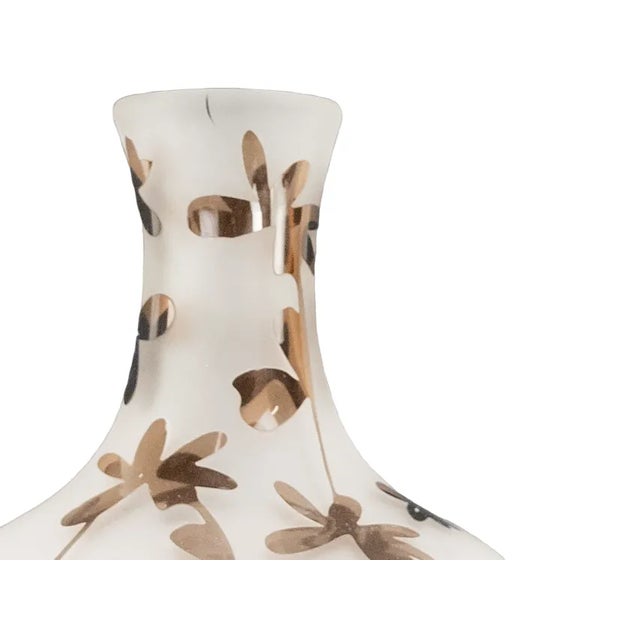 1990s Frosted Smoke Art Glass Mirror Optic Modern Floral Pattern Vase For Sale - Image 4 of 12