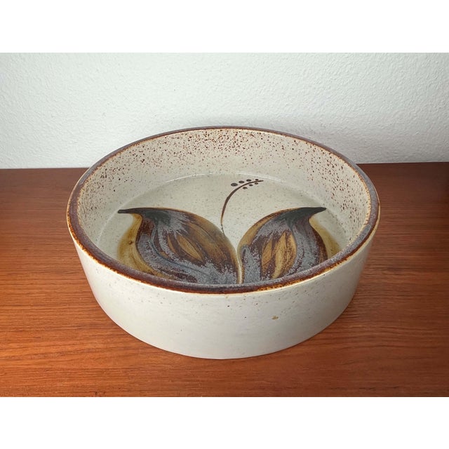 Large Mid-Century Modern Danish Studio Pottery Lilia Bowl by Haico Nitzsche for Søholm, 1960s For Sale - Image 5 of 18