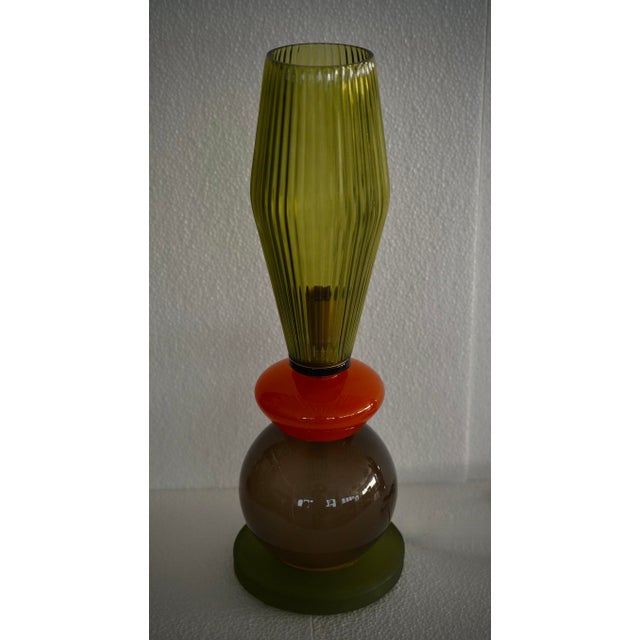 Mid-Century Modern Mid-Century Round Orange and Green Murano Art Glass and Brass Table Lamp, 2000s For Sale - Image 3 of 9