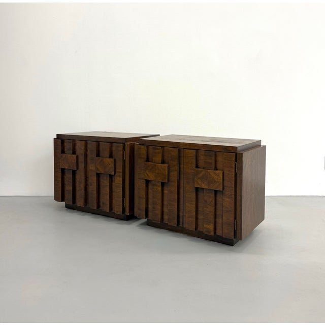 Lane  brutalist Vintage Lane Brutalist Walnut Nightstands - Pair For Sale - Image 4 of 7
