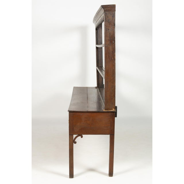 Traditional 18th Century Welsh Oak Dresser With Plate Rack For Sale - Image 3 of 5