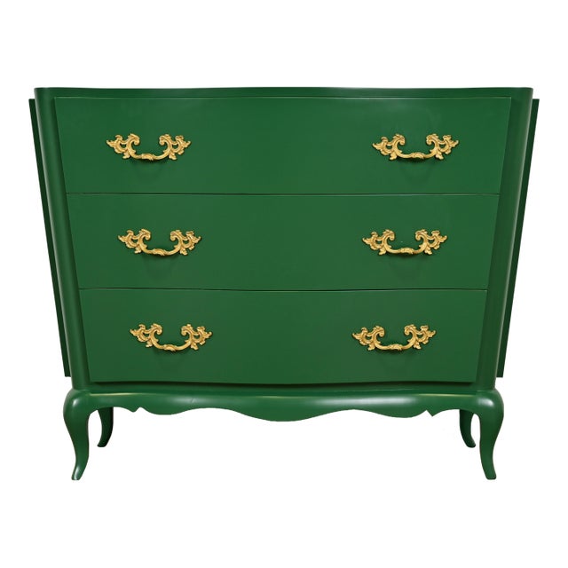 Grosfeld House French Provincial Louis XV Green Lacquered Chest of Drawers or Commode, Newly Refinished For Sale