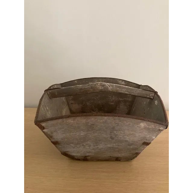 1900 - 1909 Early 1900s Rustic American Wood Basket For Sale - Image 5 of 6