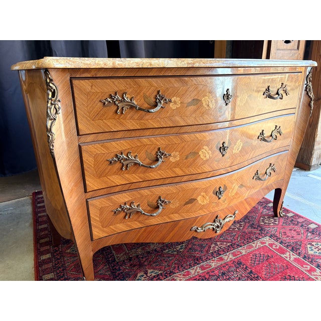 Louis XV Bombé Commode in Marquetry with Marble Top, 1950s For Sale - Image 14 of 17