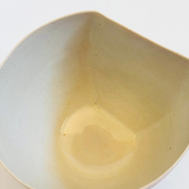 Late 20th Century Kazuo Takiguchi Pottery Tea Bowl For Sale - Image 5 of 10