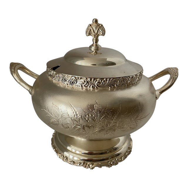 1930s Art Deco Silverplate Decorative Quadruple Soup Tureen with Lid For Sale