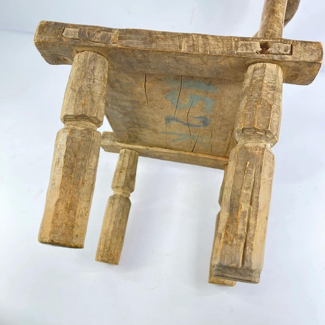 Early 20th Century Early 20th Century Baule Kétéklé Chair Côte d'Ivoire MATTER COLLECTION For Sale - Image 5 of 8