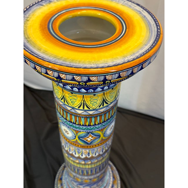 Blue Franco Mari Deruta Hand-Painted Italian Maiolica Jardinière and Pedestal For Sale - Image 8 of 12