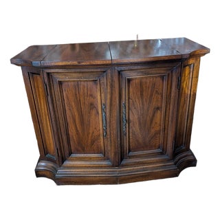 Vintage Century Furniture Walnut-Tone Flip-Top Server Buffet With Serpentine Front For Sale