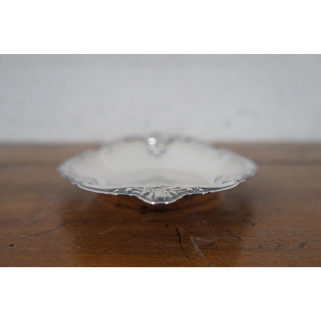 Mid 20th Century Vintage Community Silverplate Oneida Silver Artistry Oval Serving Bowl Dishes- Set of 2 For Sale - Image 5 of 11