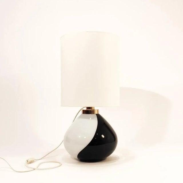 Italian Table Lamp in the style of Vistosi, 1970s For Sale - Image 11 of 11