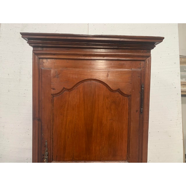 Louis XV Style Bonnetière in Cherrywood, 19th Century For Sale - Image 6 of 11
