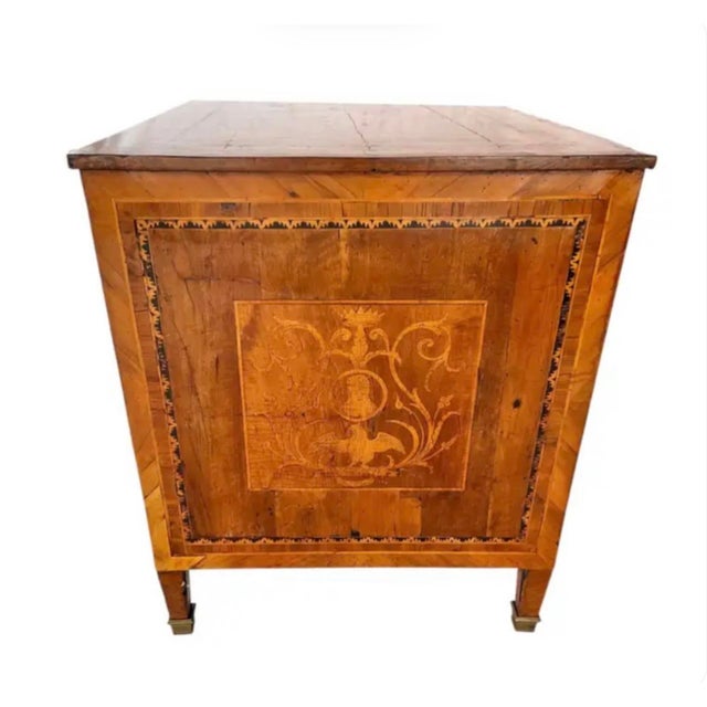 18th Century Italian Neoclassical Marquetry Desk in Style of Giuseppe Maggiolini For Sale In Tampa - Image 6 of 18