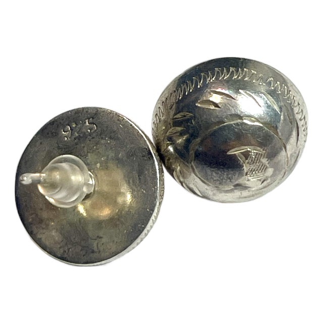 Late 20th Century Hand-Tooled Engraved Southwestern Style Sterling Silver Earrings, Pair For Sale