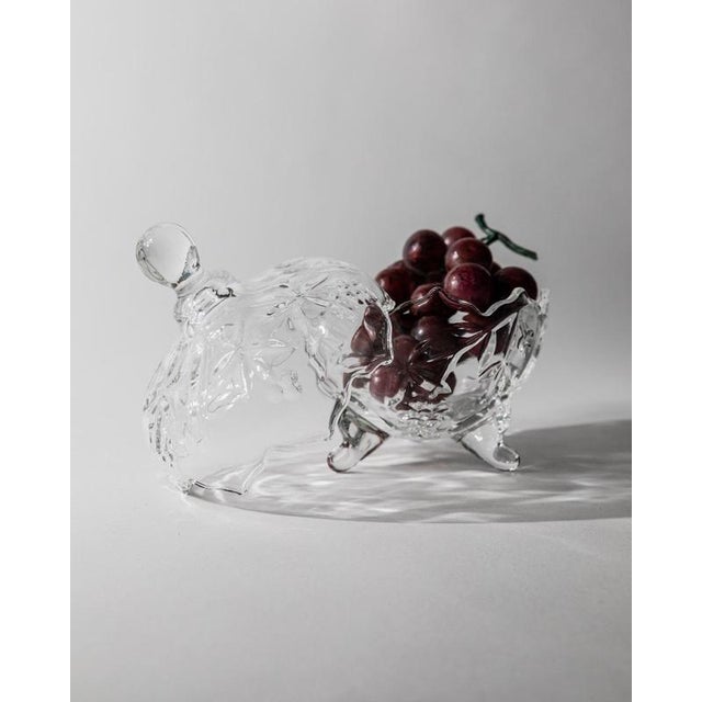 Vintage Clear Glass Footed and Lidded Bonboniere, 1980s For Sale - Image 3 of 11