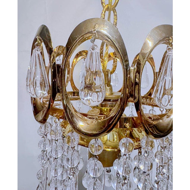 Mid 20th Century Gold Frame Layered Chandelier For Sale In New York - Image 6 of 7