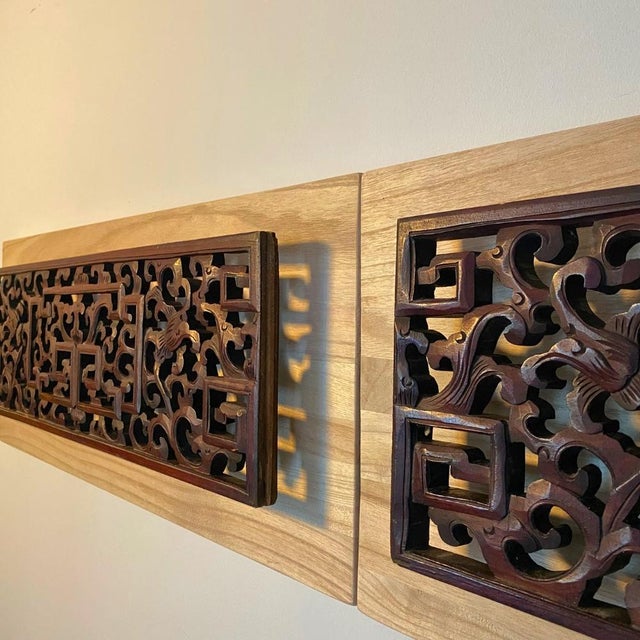 Wood c.1880 Antique Chinese Carved Openwork Floral Panels – Chinoiserie Wall Art，Pair For Sale - Image 7 of 11