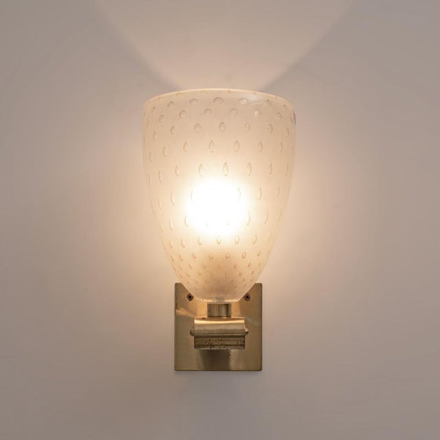 Mid-Century Modern Murano Pulegoso Glass and Brass Wall Sconces, Italy, 1990, Set of 2 For Sale - Image 3 of 9