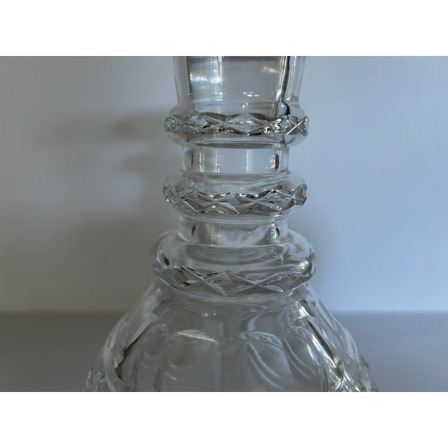Metal Mid 20th Century Anglo-Irish Heavy Cut Lead Crystal Decanter With Triple Ring and Mushroom Stopper For Sale - Image 7 of 7
