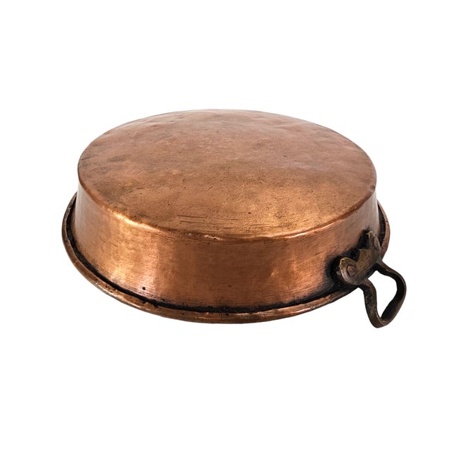 Antique 19th Hammered Solid Copper Pan Brass Handle Tin Lined 19th C For Sale - Image 9 of 12