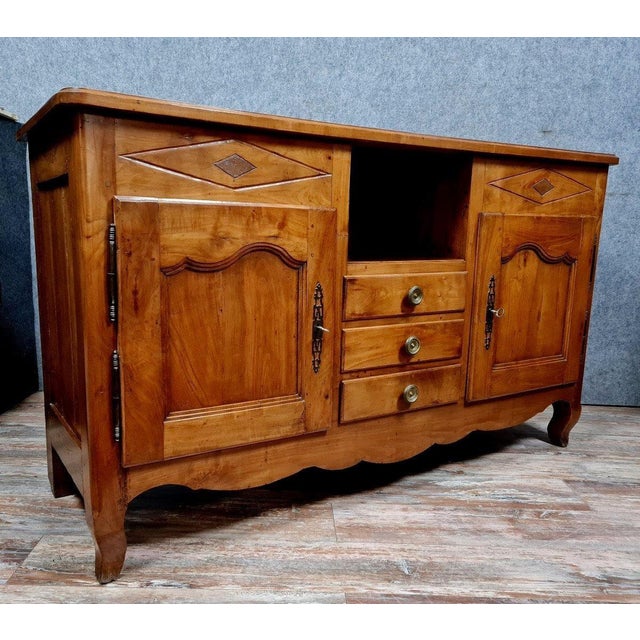 Louis XV Sideboard in Cherrywood For Sale - Image 6 of 6