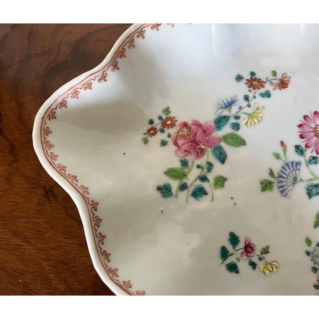 Antique 18th Century Chinese Export Porcelain Tobacco Leaf Platter Dish in Famille Rose Palette For Sale In New York - Image 6 of 11