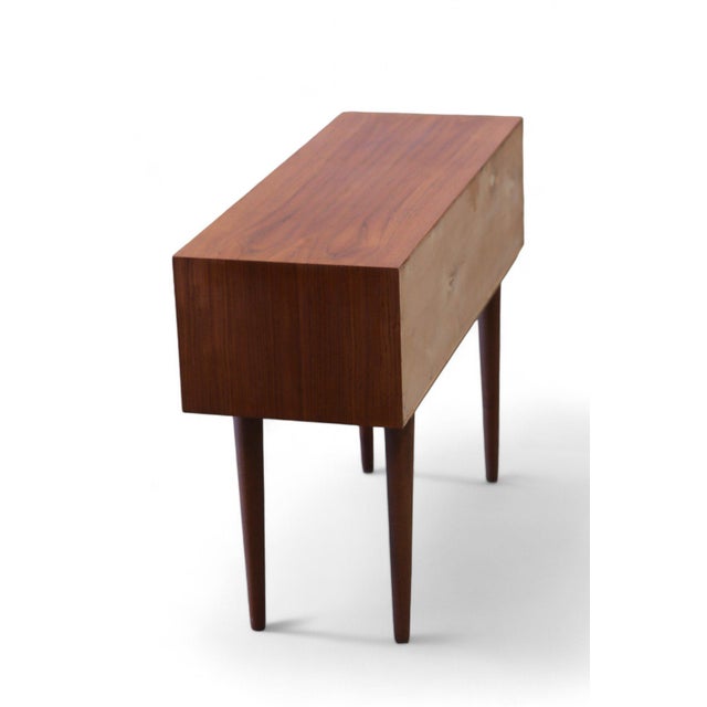 Long and Low Chest of Drawers in Teak, 1960s For Sale - Image 4 of 10