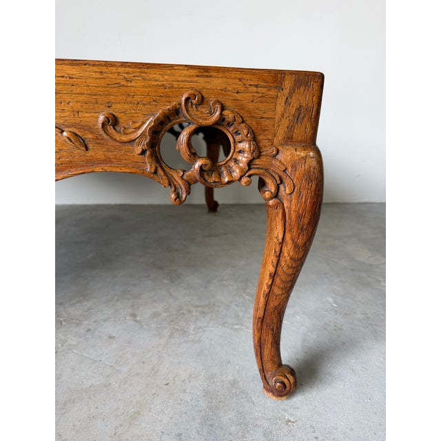1960s French Provincial Louis XV–Style Hollywood Regency Carved Oak Parquetry Coffee Table For Sale In Miami - Image 6 of 14
