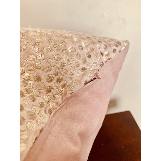 Late 20th Century Pastel Pink and Gold Lurex Custom Luxury Embroidered Pillow For Sale - Image 5 of 6