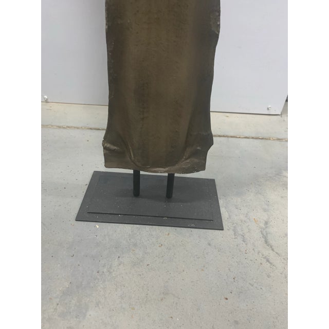 Contemporary Set of 2 Faux Sawfish Bill Rostrums on Metal Stands, 1980s For Sale - Image 3 of 11