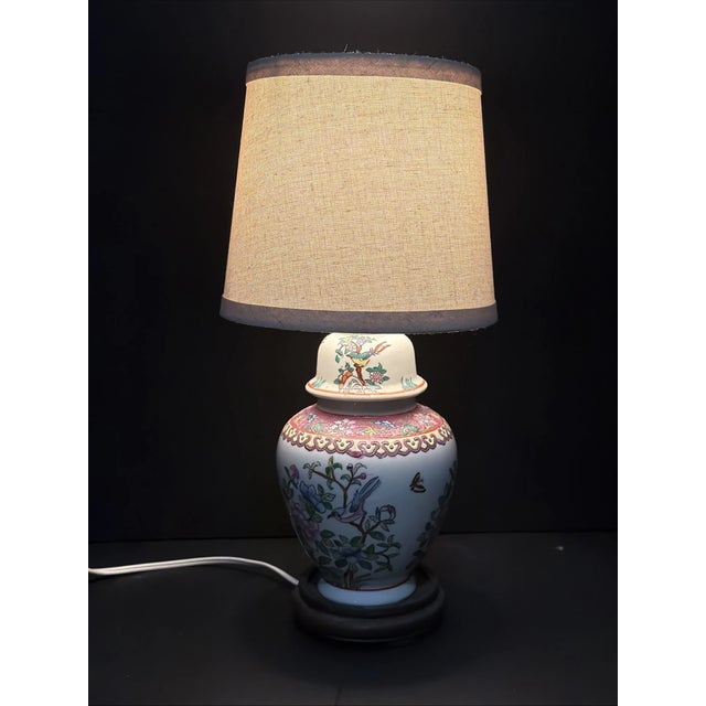 1990s Vintage Chinoiserie Porcelain Ginger Jar Table Lamp For Sale - Image 5 of 7