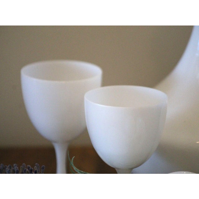 1920s Antique White Opaline Bar Set, Decanter and Cordials - 6 pcs For Sale - Image 5 of 10