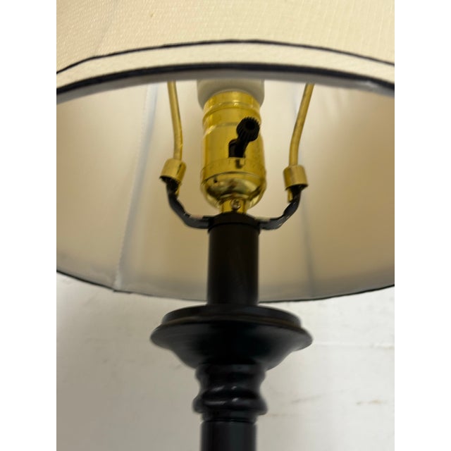 Neoclassical Late 20th Century Neoclassical Laurel Column Table Lamps, Pair For Sale - Image 3 of 12